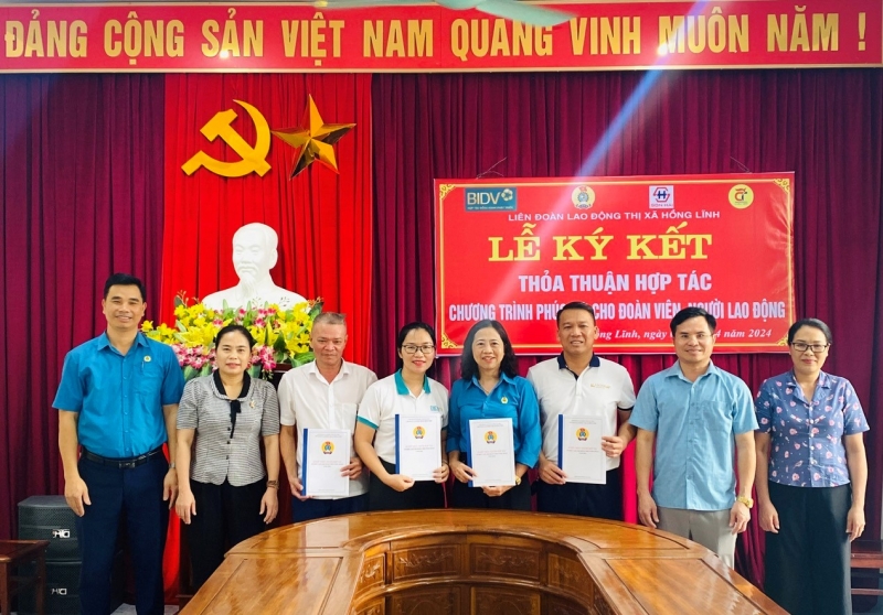 Hồng Lĩnh: Ký kết 03 thỏa thuận hợp tác về chương trình  “ Phúc lợi cho đoàn viên”